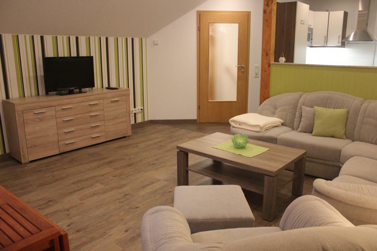 Ferienwohnung Nuessleshof Fambach 외부 사진